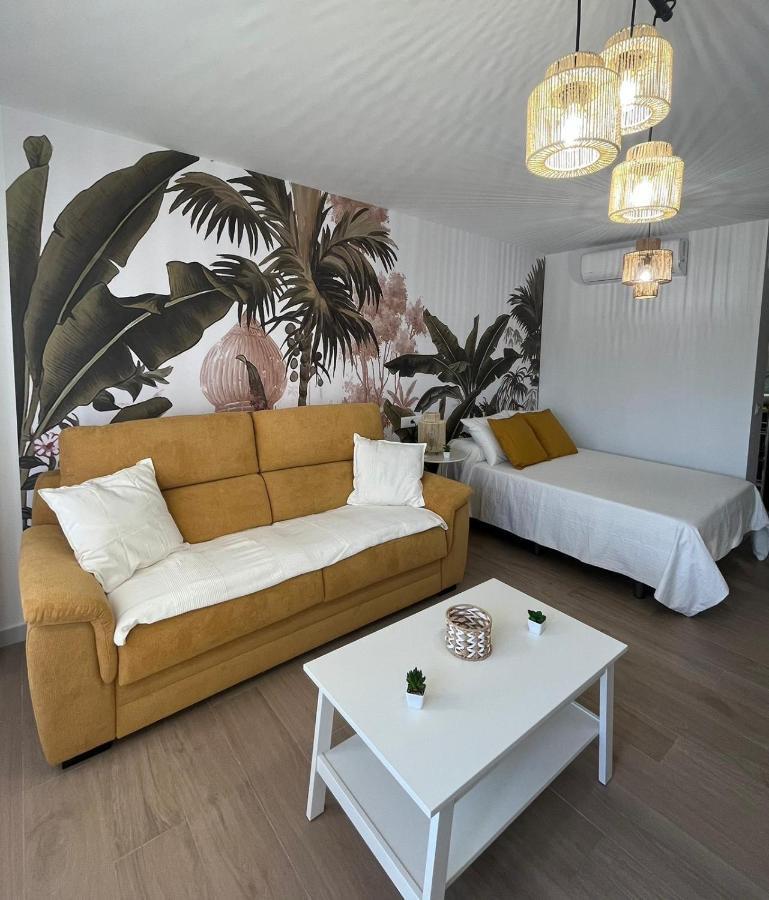 Selvatica Studio Torre Del Mar Εξωτερικό φωτογραφία
